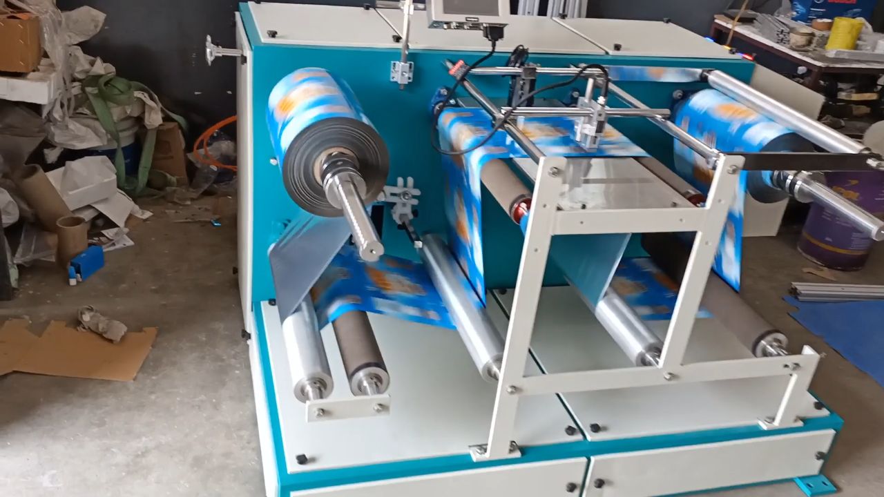 Doctoring Rewinding Machine